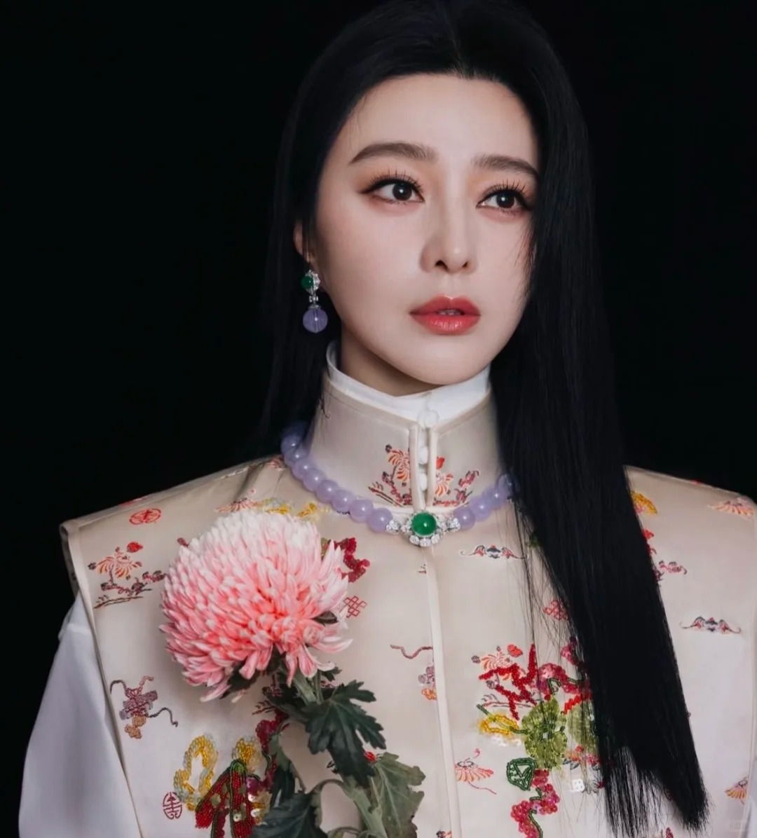 Giải mã thú chơi ngọc của giới thượng lưu: Vì sao "phú bà" nào cũng săn lùng ngọc cẩm thạch tím?- Ảnh 4.