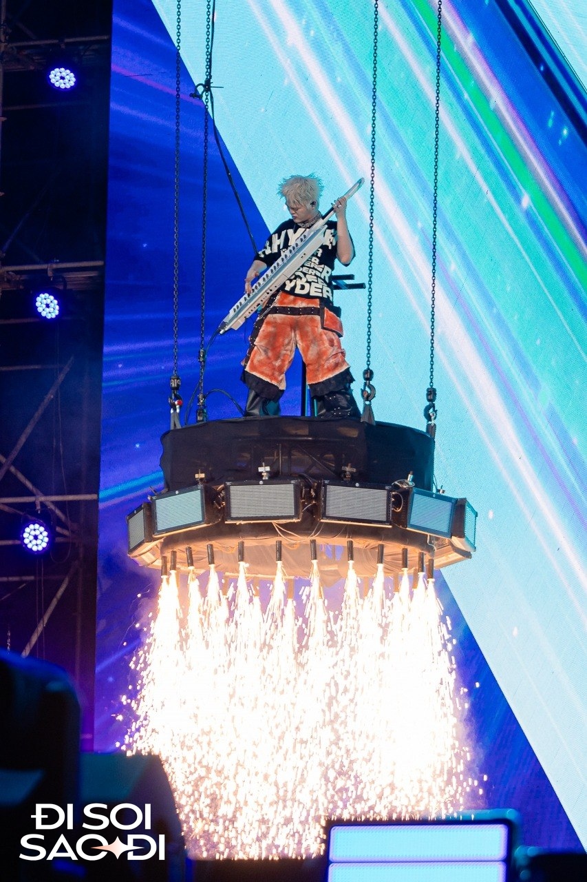 RHYDER và concert LUMINARHY: Ở tuổi 25, một nghệ sĩ trẻ chứng minh mình đủ sức gánh cả giấc mơ lớn!- Ảnh 10.