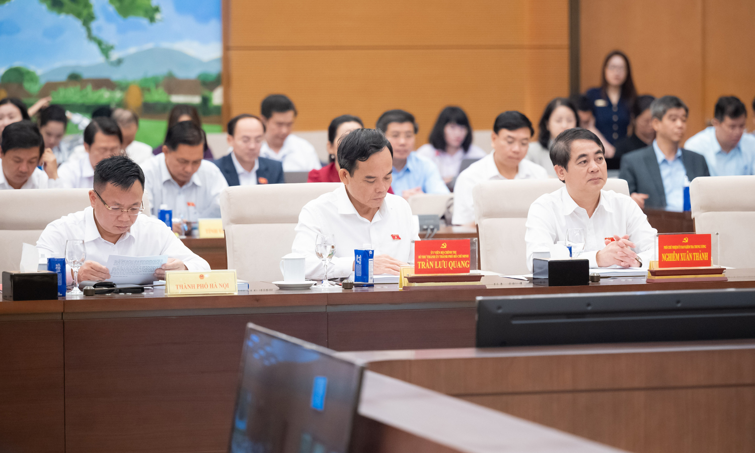 Chủ tịch Quốc hội: Tạo khí thế mới, niềm tin mới cho nhiệm kỳ mới- Ảnh 2.