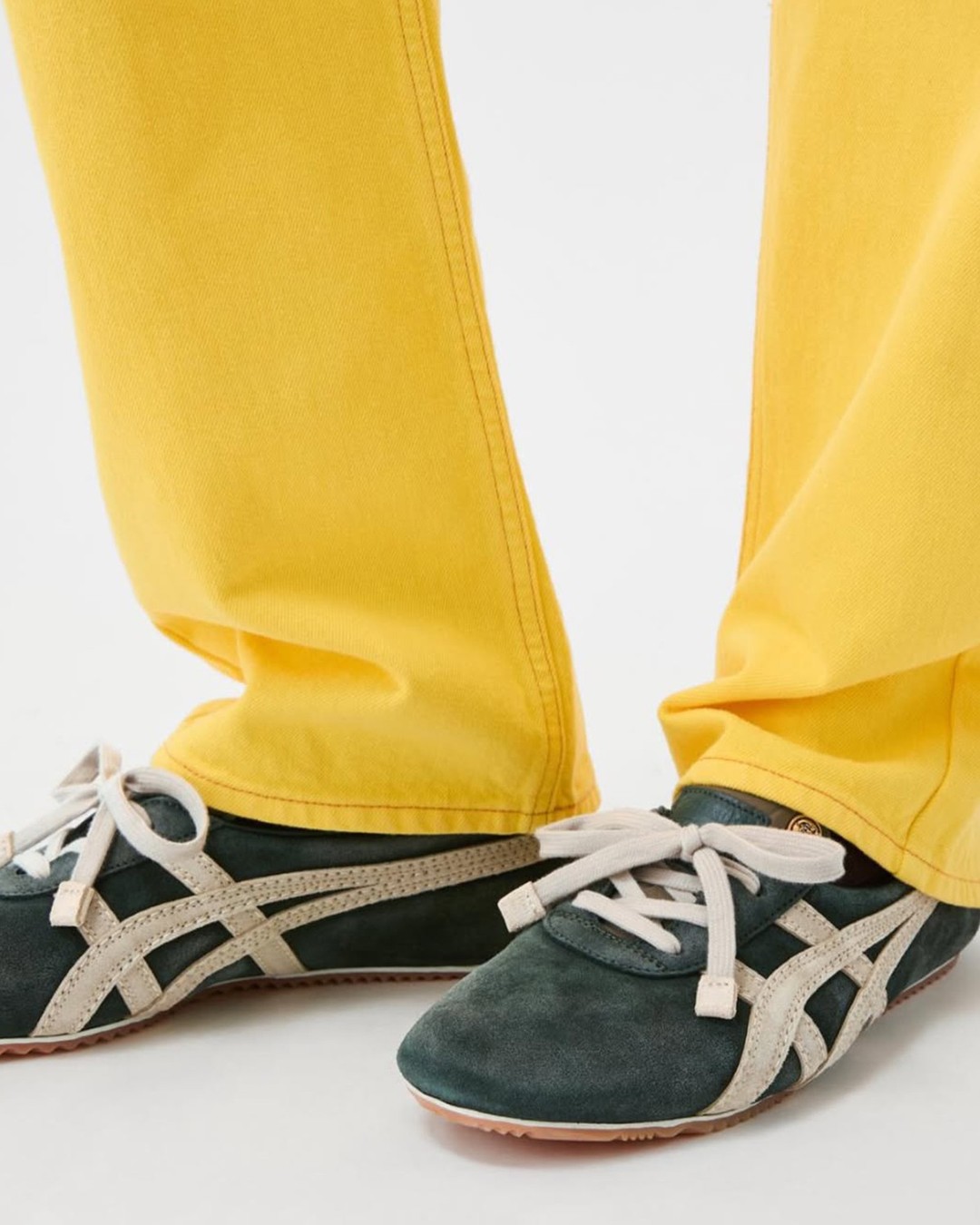 Nike - Puma - Onitsuka Tiger và 3 đôi giày siêu mới siêu hot: Đường đua sneakers tháng 4 nhộn nhịp quá- Ảnh 6.