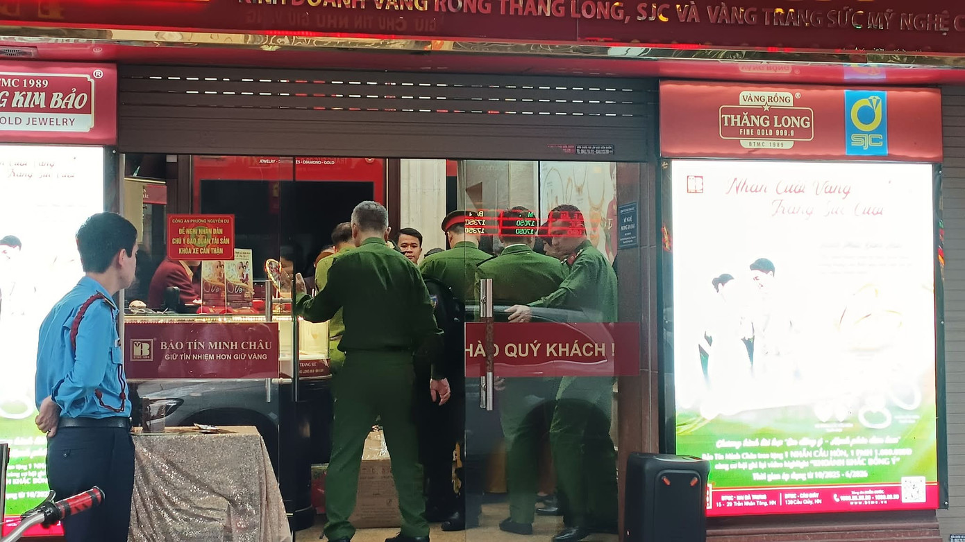 Nóng: Hôm nay Công an Hà Nội họp báo công bố thông tin vụ án xảy ra tại Bảo Tín Minh Châu và nhiều vụ khác- Ảnh 5.