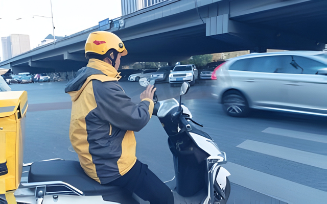 Khách bom hàng, shipper bị nền tảng khoá app: Khiếu nại cũng không được giải quyết- Ảnh 2.