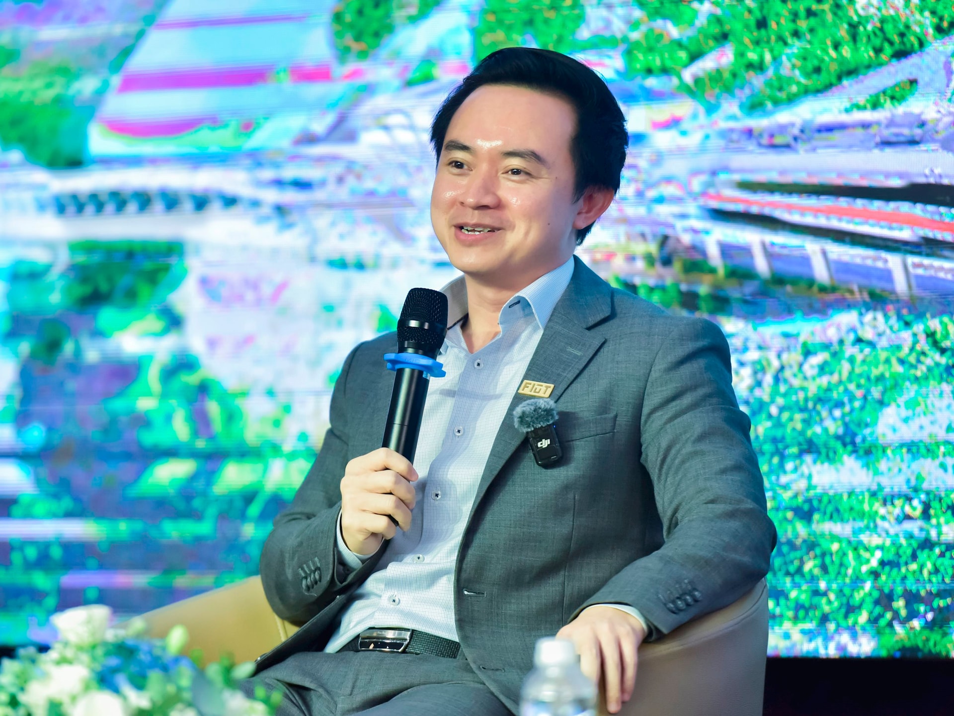 Việt Nam chuyển mình thành “điểm đến đầu tư toàn diện”, bất động sản hưởng lợi lớn- Ảnh 5.