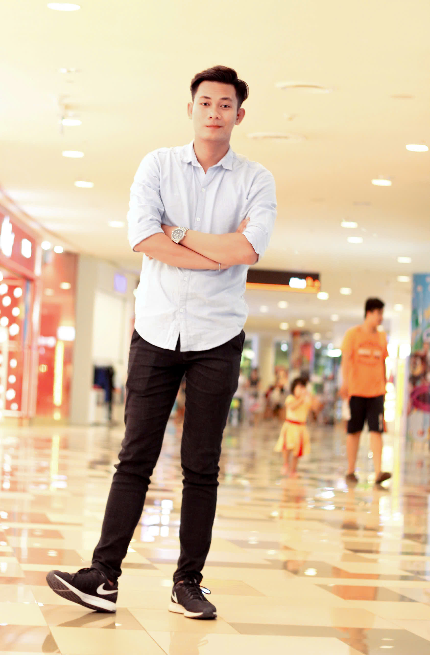 Sau cơn sốt 'Xin lỗi, anh chỉ là thằng bán bánh giò', đạo diễn Đặng Tuấn Chinh giờ ra sao? - Ảnh 3.