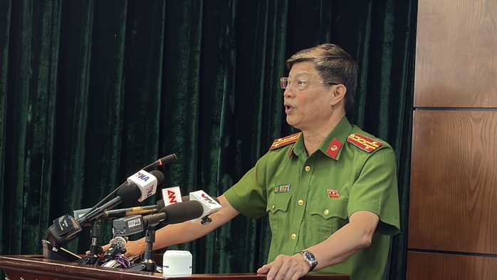 Công an Hà Nội nói về quyền lợi người dân mua vàng bằng giấy hẹn trong vụ Bảo Tín Minh Châu- Ảnh 1. Công an Hà Nội nói về quyền lợi người dân mua vàng bằng giấy hẹn trong vụ Bảo Tín Minh Châu- Ảnh 1.