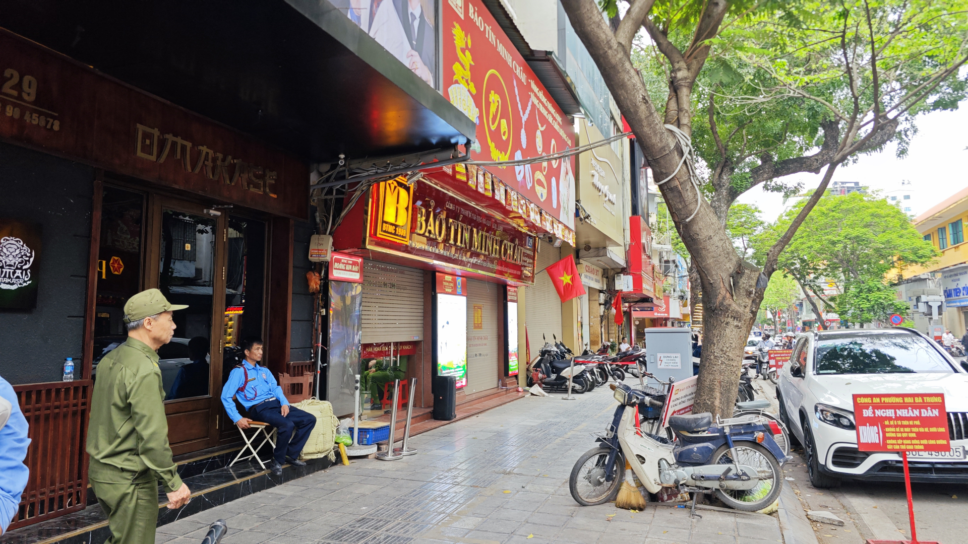 Nóng: Hôm nay Công an Hà Nội họp báo công bố thông tin vụ án xảy ra tại Bảo Tín Minh Châu và nhiều vụ khác- Ảnh 2.