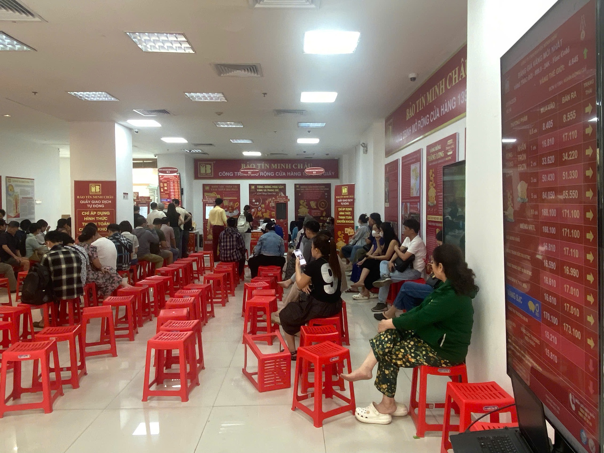 Khởi tố ông Vũ Minh Châu ảnh hưởng đến thị trường vàng Bảo Tín Minh Châu 2026 - Ảnh 4.