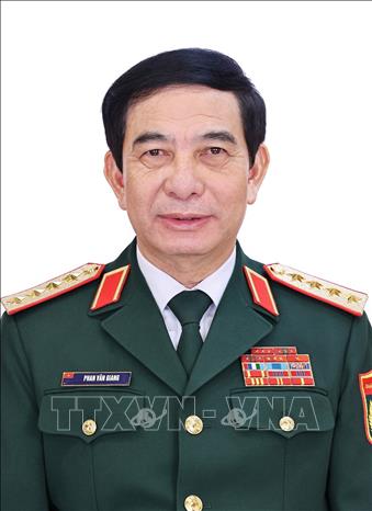 Các Phó Thủ tướng, Bộ trưởng và thành viên khác của Chính phủ nhiệm kỳ 2026-2031- Ảnh 2. Các Phó Thủ tướng, Bộ trưởng và thành viên khác của Chính phủ nhiệm kỳ 2026-2031- Ảnh 2.