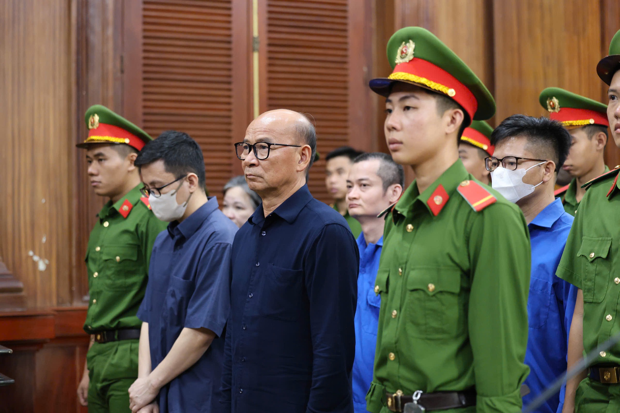 Cựu Chủ tịch VRG khai về khoản tiền "lại quả" 3 triệu USD tại khu đất vàng - Ảnh 2.