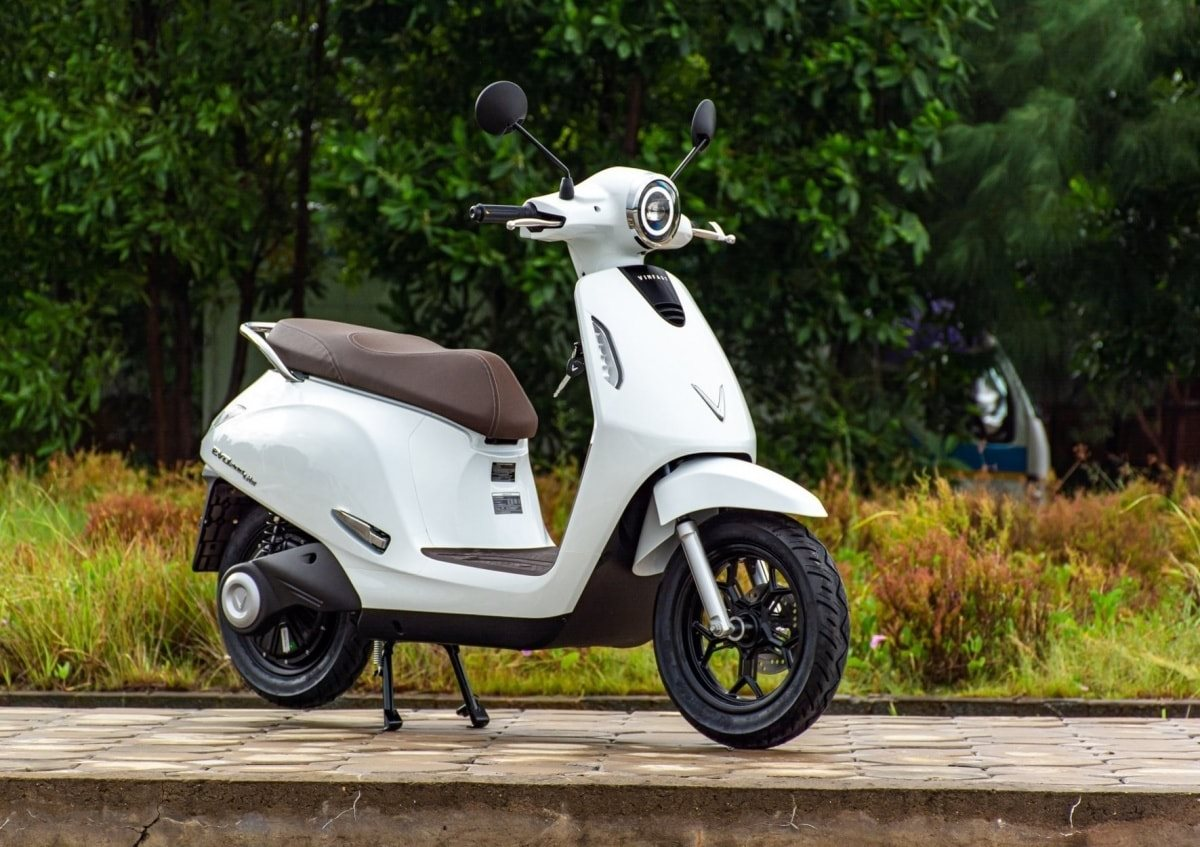 Đây là những mẫu xe máy điện đáng mua nhất giá ngang Wave Alpha: Có mẫu đi 200 km mới hết pin, danh sách option dài như ô tô - Ảnh 1.