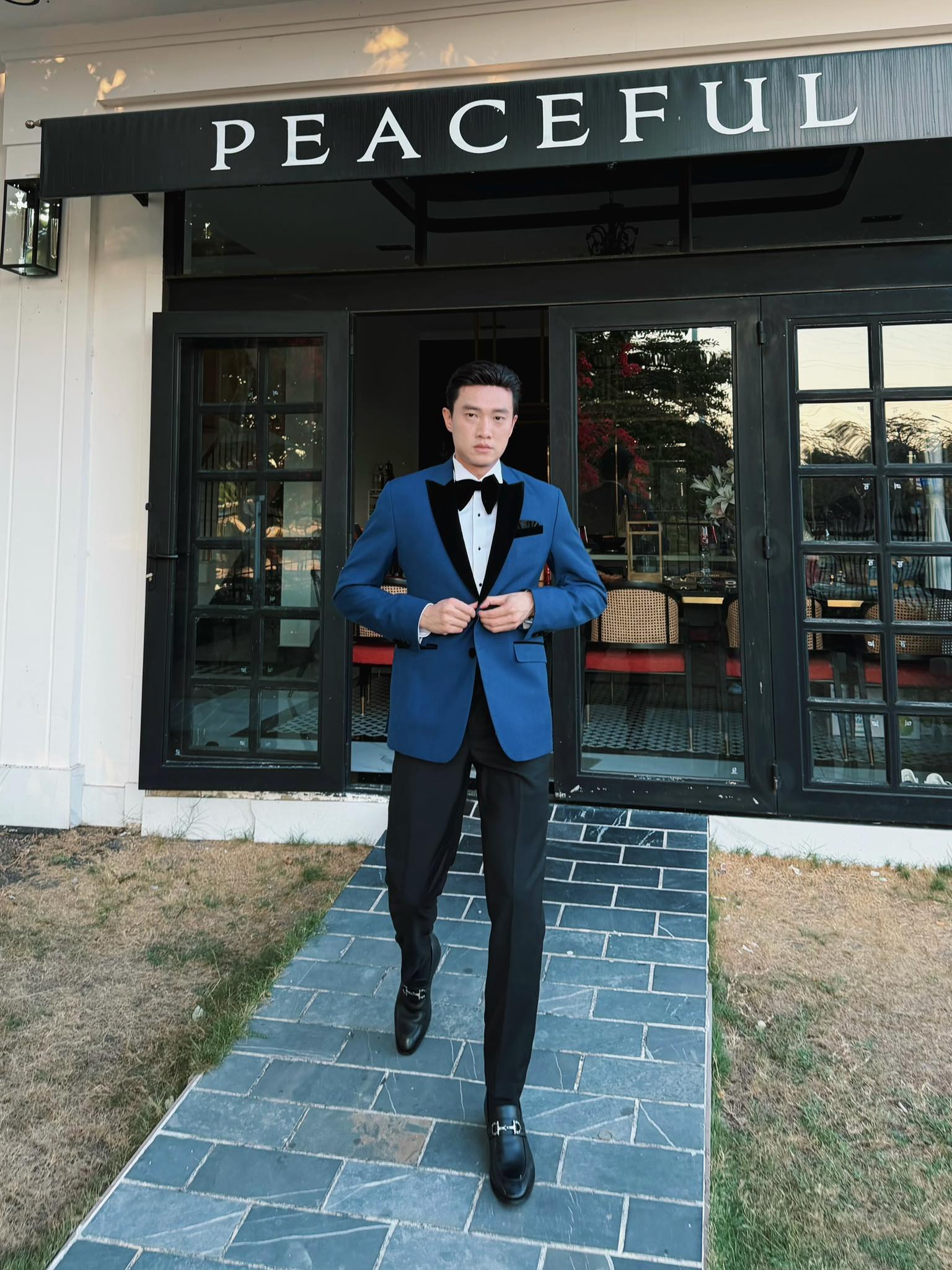 Chân dung chủ tịch thương hiệu mỳ bị đồn hẹn hò Ngọc Trinh, Tiểu Vy- Ảnh 2.