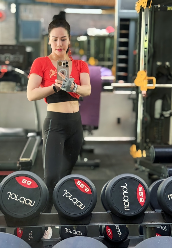 "Mẹ đơn thân giàu bậc nhất showbiz Việt": Tận hưởng cuộc sống bình yên, viên mãn bên các con trong căn biệt thự rộng 200m2 - Ảnh 10.