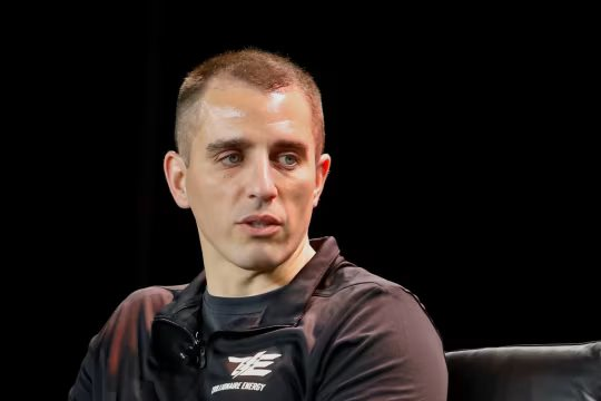 AI sẽ cướp trắng "chén cơm" tại phố Wall với tốc độ phân tích nhanh gấp 100 lần con người?- Ảnh 1.