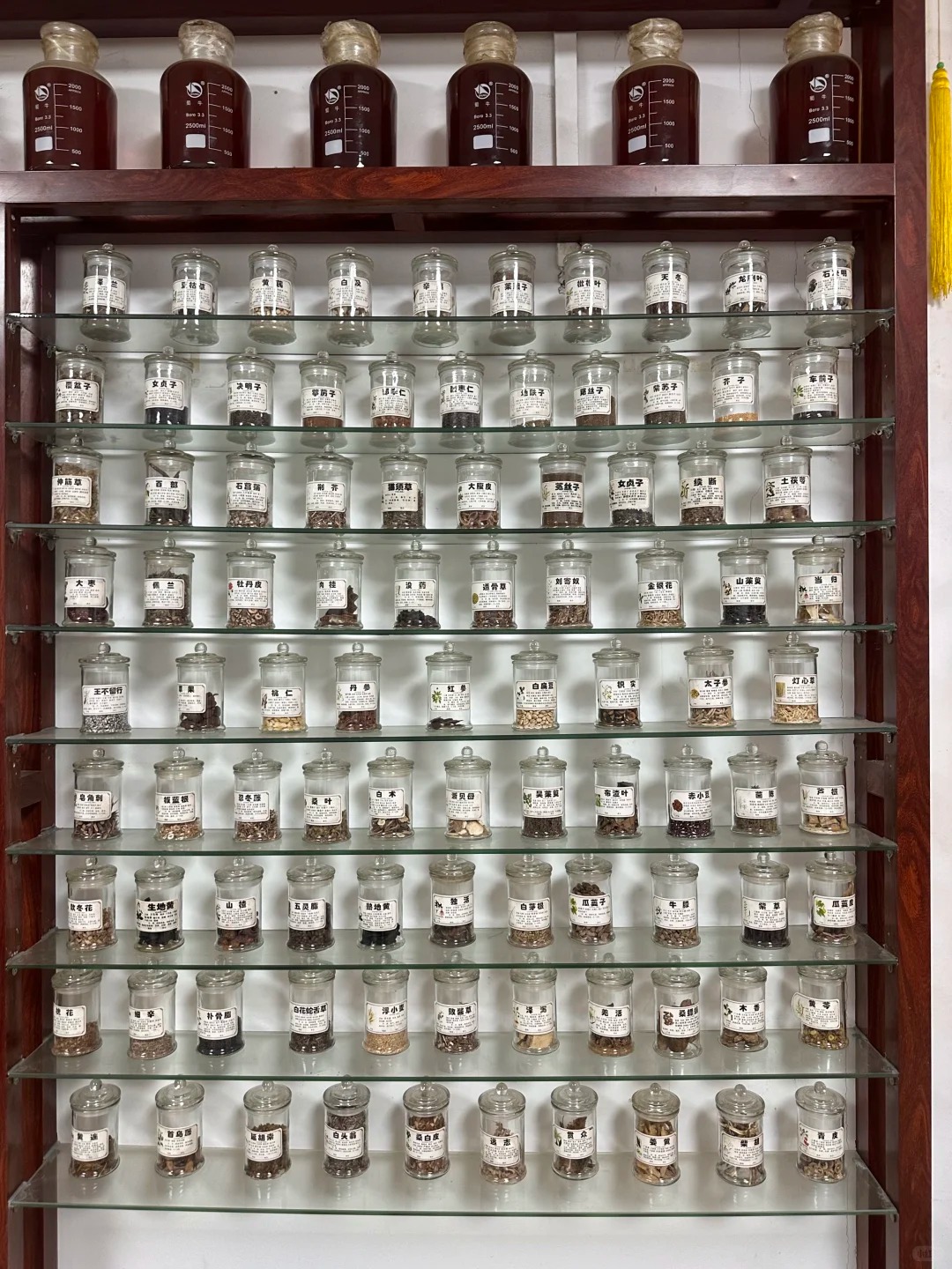 Sự thật phũ phàng: Dân công sở Trung Quốc hiện đại thà "nghiện" sự đắng ngắt còn hơn "rước" ngọt ngào vào thân- Ảnh 3.