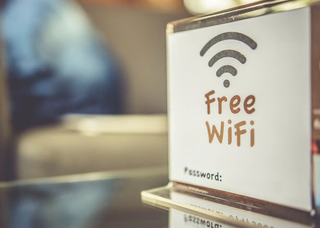 Cảnh báo tới tất cả người dân khi sử dụng mạng Wi-Fi công cộng - Ảnh 2.