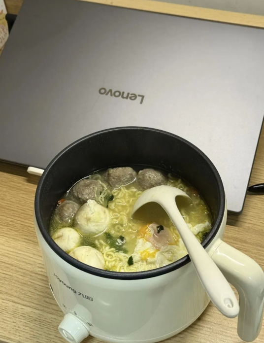 5 món đồ bếp từng bị chê tơi tả, giờ cả nhà tranh nhau dùng, chỉ biết cảm ơn người phát minh - Ảnh 5.