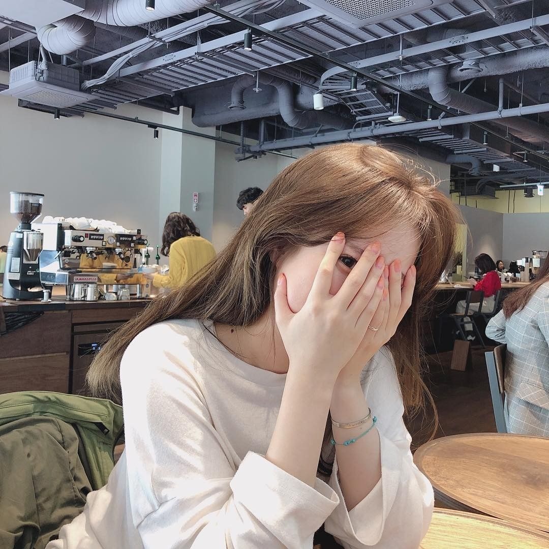 Lương 15 triệu nhưng tiêu như người 50 triệu: Cái bẫy khiến nhiều người luôn thiếu tiền dù không hề tiêu hoang- Ảnh 1.