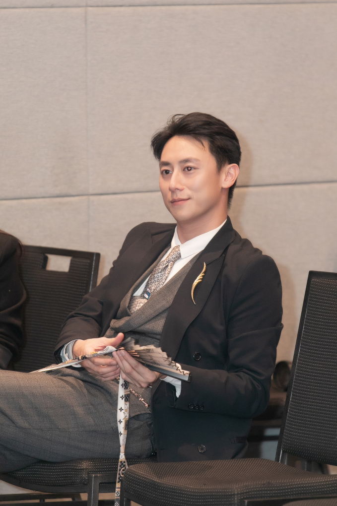 Showbiz Việt có mỹ nam đẹp hơn hoa nhưng mất tích bí ẩn, cả sự nghiệp chỉ đúng 1 bản hit vẫn nổi tiếng - Ảnh 6.