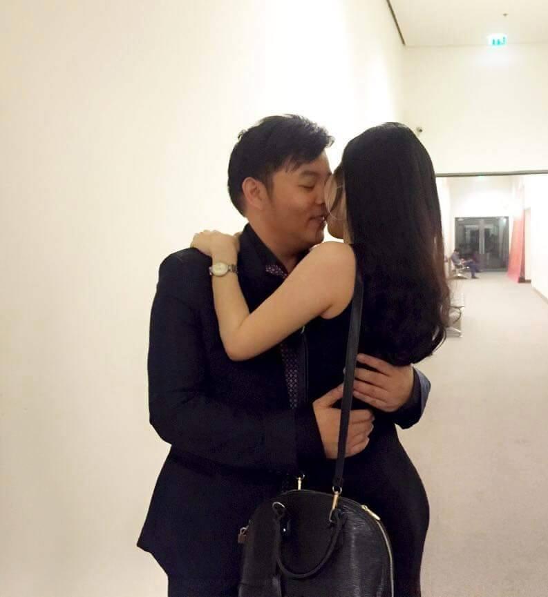 Nam ca sĩ Việt 47 tuổi một đời vợ, có nhà từ Mỹ tới Việt Nam, lộ số dư 31 tỷ mở lòng: "Inbox nhé" - Ảnh 4.