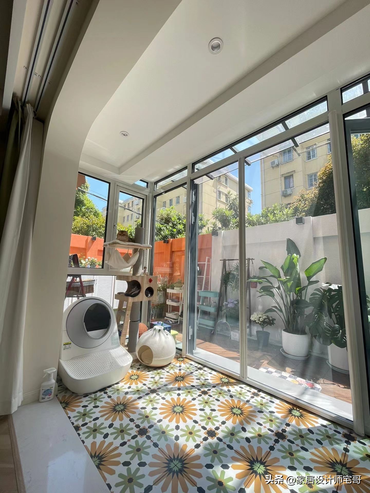 Cặp đôi trẻ mua căn hộ tầng 1 rộng 59m² ai cũng chê tốn tiền vô ích - sau cải tạo lại khiến bạn bè phải ghen tị- Ảnh 6.