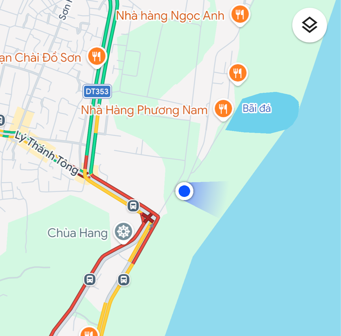Người Hà Nội còn ở Hải Phòng không? Bật mí chỗ ngắm biển cực chill không đông đúc, dừa 40k một quả, ghế ngồi không tính tiền!- Ảnh 6.