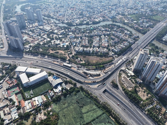 Thông xe cầu vượt N3 nút giao An Phú - Ảnh 1.