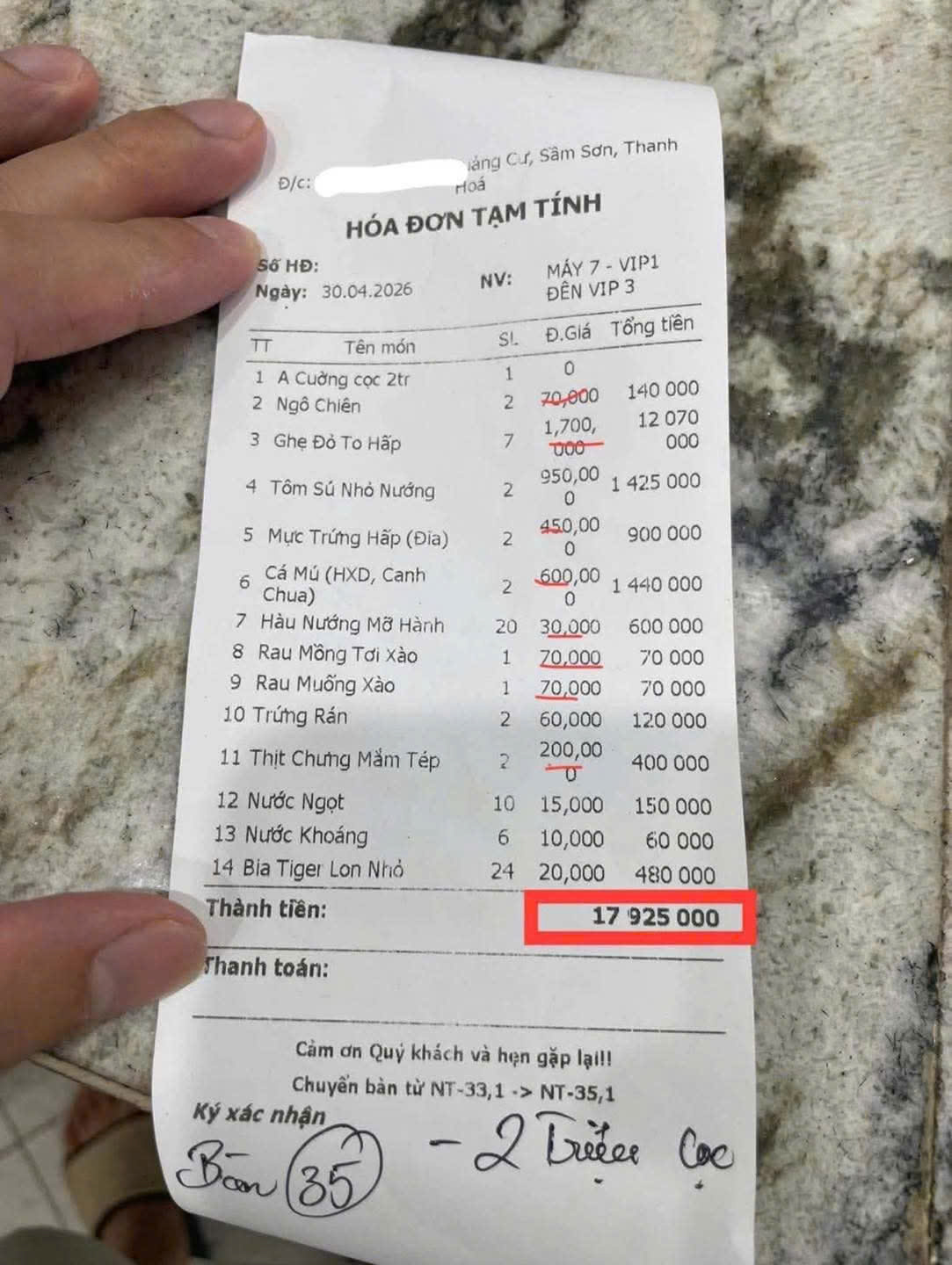 Công an thông tin vụ việc hóa đơn bữa ăn gần 18 triệu đồng xôn xao ở Sầm Sơn - Ảnh 2.