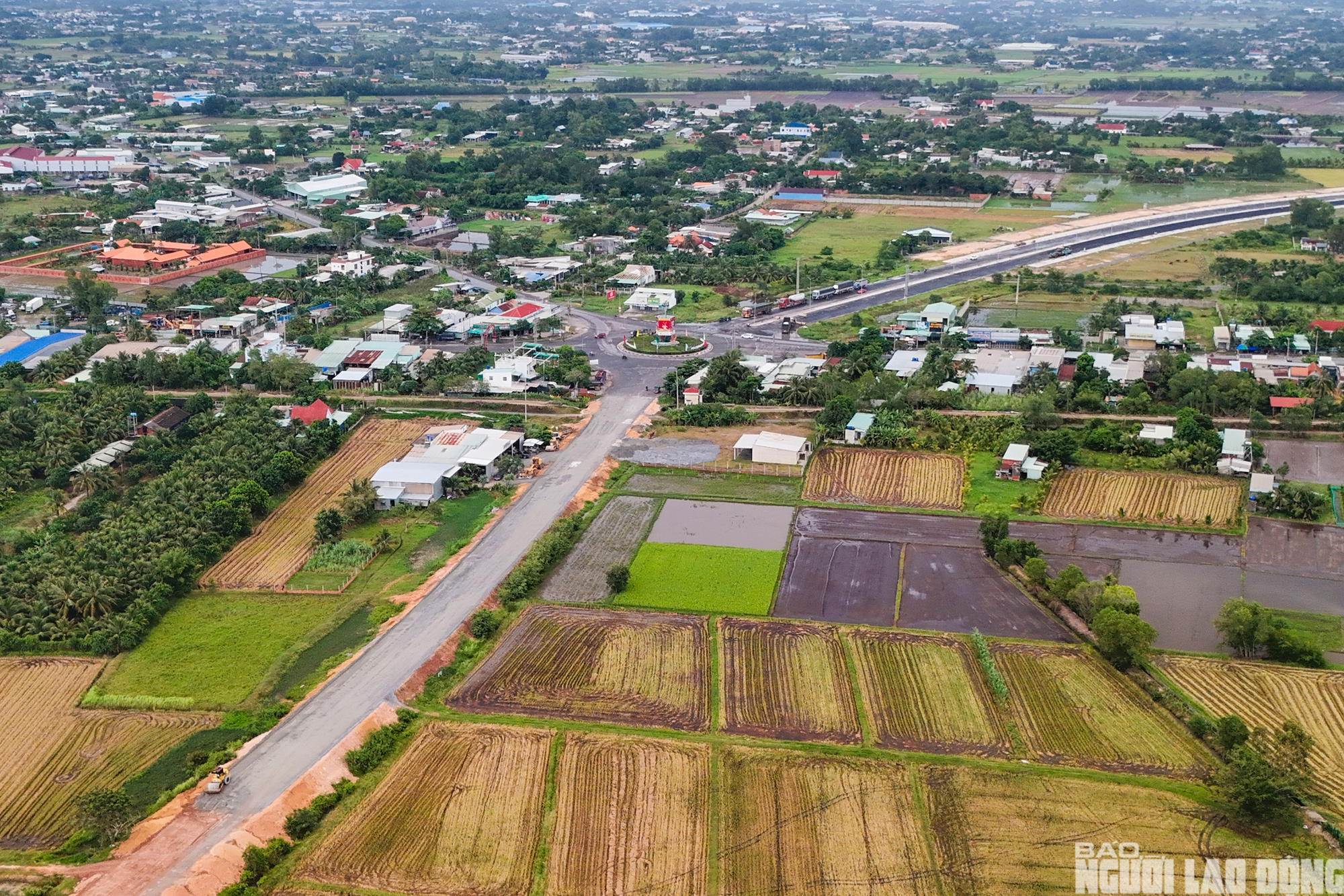 Hình hài tuyến đường Hồ Chí Minh 2 . 200 Tỉ đồng kết nối TPHCM , Đồng Nai , Tây Ninh - Ảnh 18.