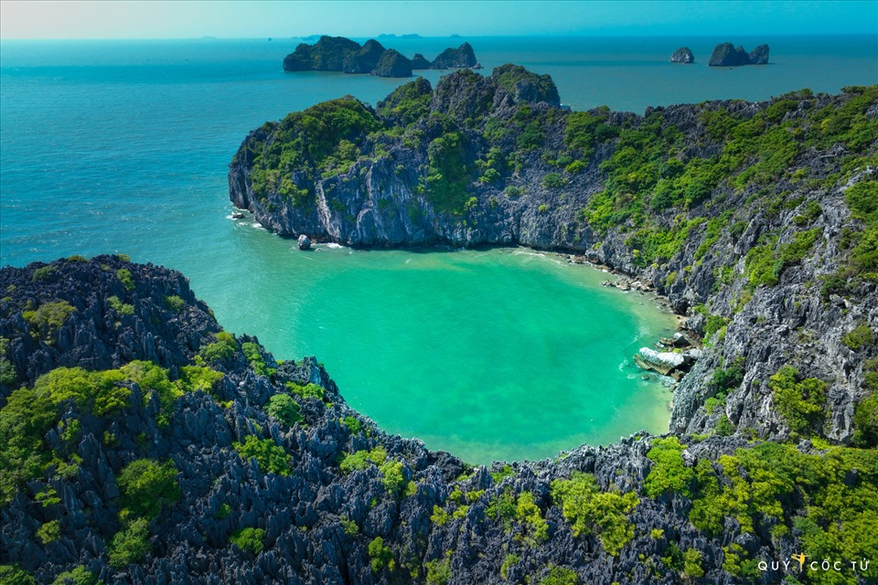 Chơi gì ở bãi biển Cát Bà, Cát Hải?- Ảnh 4.