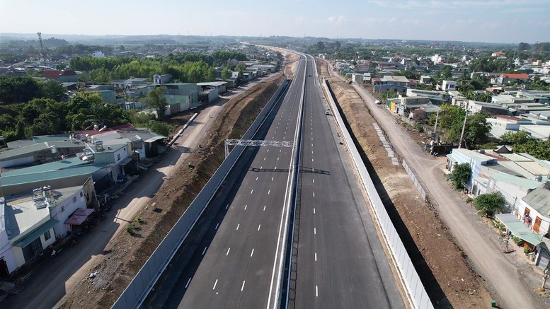 Hơn 3.800km cao tốc trọng yếu đã được đưa vào khai thác, thông xe kỹ thuật- Ảnh 1.