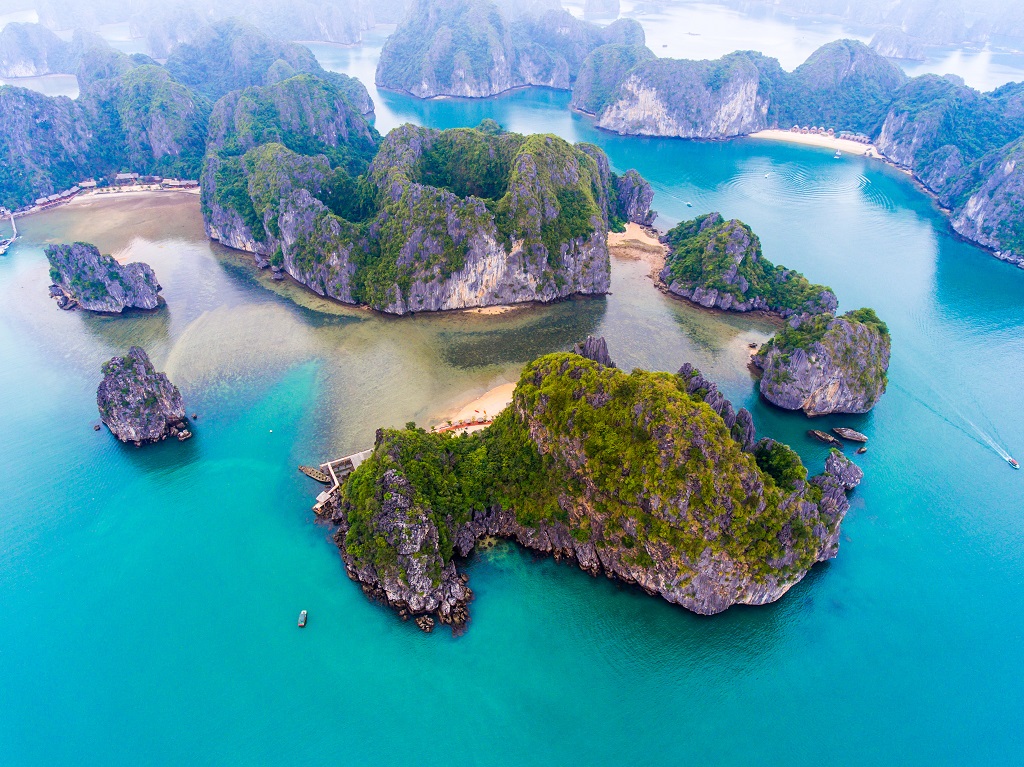 Chơi gì ở bãi biển Cát Bà, Cát Hải?- Ảnh 17.
