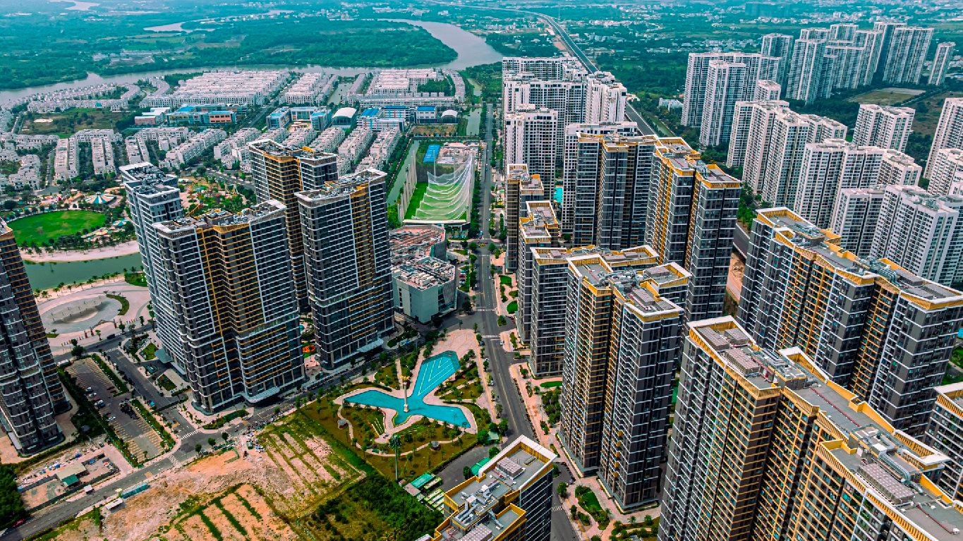Chủ tịch Cen Land Nguyễn Trung Vũ: Đừng tưởng cứ ôm nhiều đất trong tay là “ngon”, đầu tư BĐS không phải là ném tiền vào một chỗ mà là dùng ĐẦU để TƯ DUY- Ảnh 8.