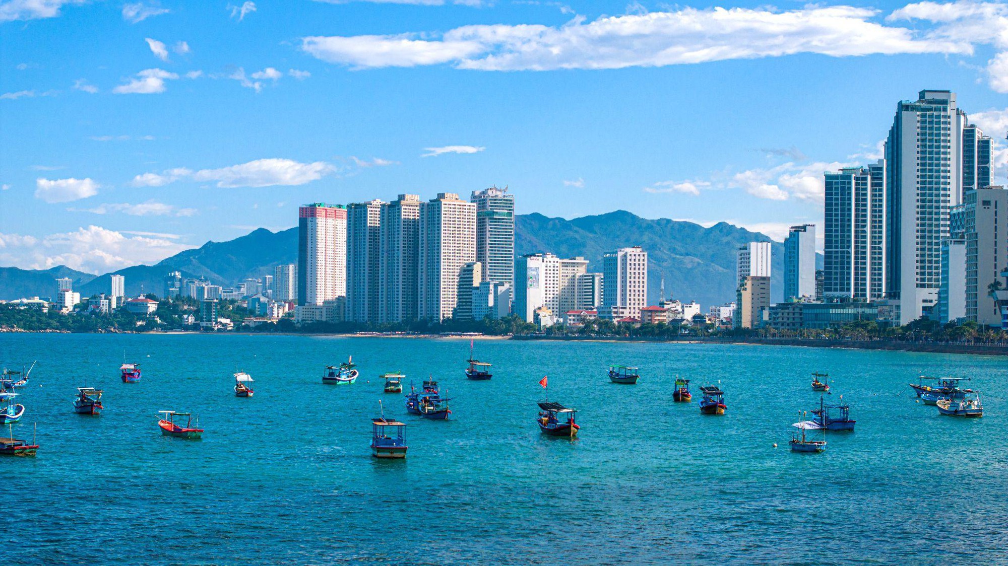 Khẩu vị giới tinh hoa Nha Trang: Từ nhà đất trung tâm sang đô thị đáng sống - Ảnh 1.