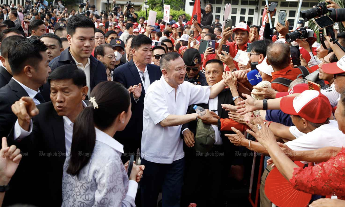 Cựu Thủ tướng Thaksin Shinawatra được ra tù trước thời hạn- Ảnh 3.
