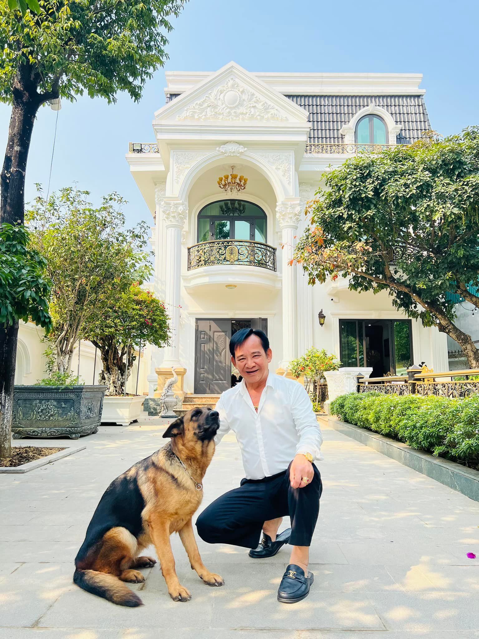 Nam NSƯT mang quân hàm Thượng tá, cưới vợ là công nhân xưởng may: U70 sống bình yên trong biệt thự 1.000m² ở Hà Nội- Ảnh 4.