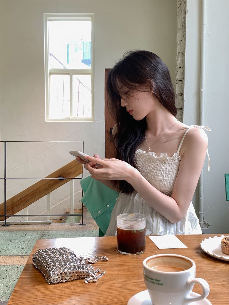 Dạo này nhiều người có thói quen cho đồ vào "giỏ hàng" rồi để đó - Ảnh 1.