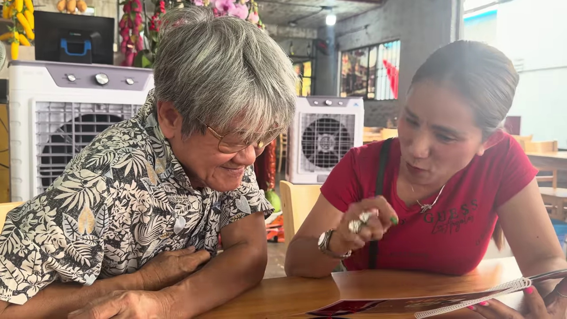 Nữ NSƯT về lại nhà mặt tiền TP.HCM sau khi đóng cửa kinh doanh - Ảnh 1.