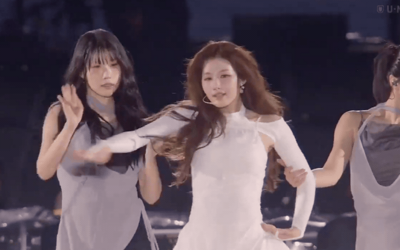 Đã hiểu lý do đây là mỹ nhân lọt top đẹp nhất thế giới, nói ngoại lệ showbiz cũng không ngoa- Ảnh 2.