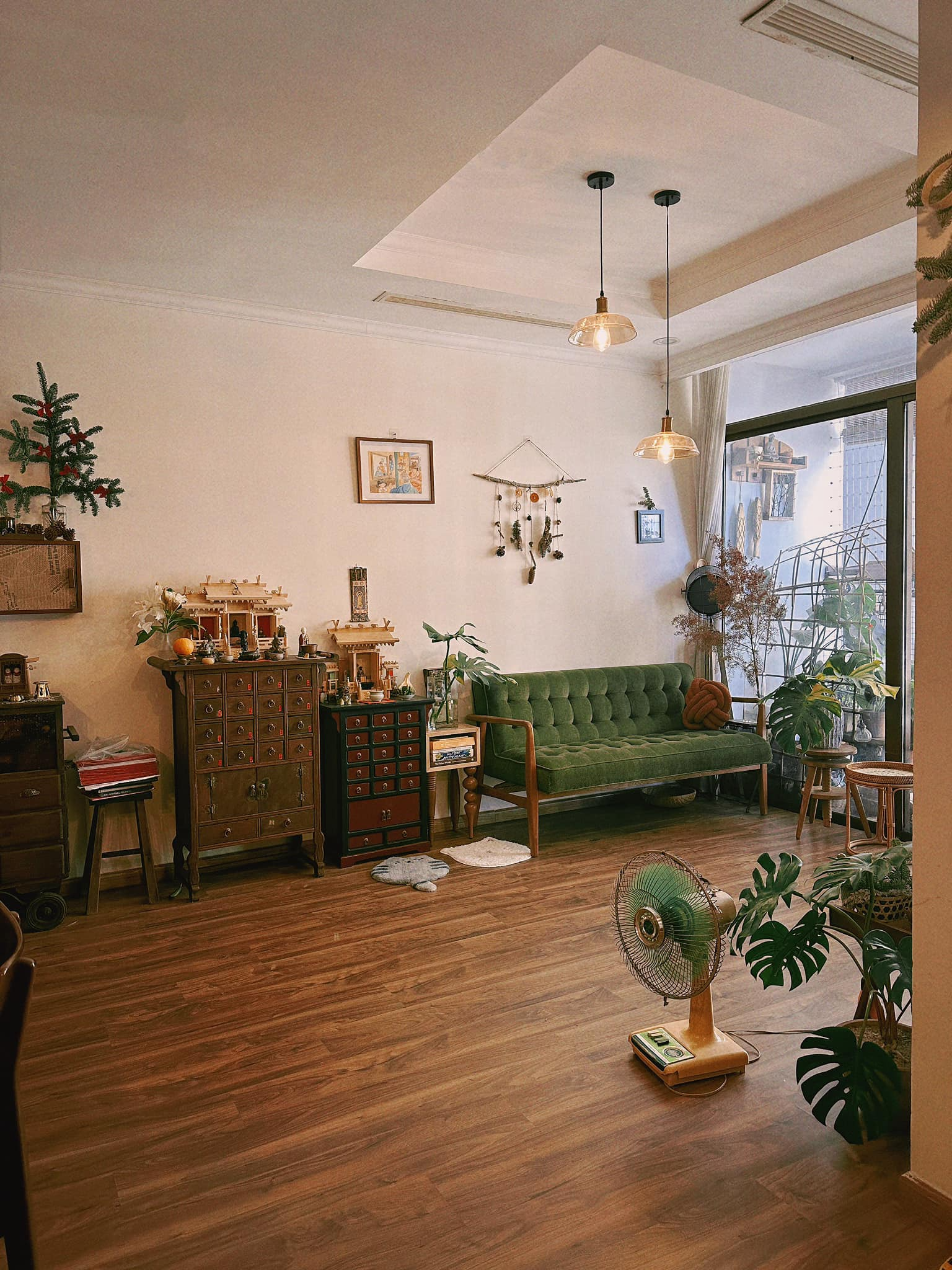 Ngắm không gian sống nghệ như quán cafe của hội chủ shop, giới nhà giàu có gu, nghệ sĩ Việt- Ảnh 32.