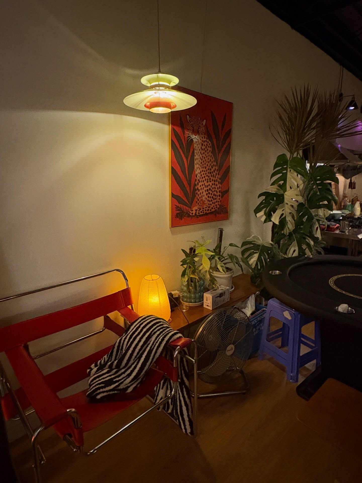 Ngắm không gian sống nghệ như quán cafe của hội chủ shop, giới nhà giàu có gu, nghệ sĩ Việt- Ảnh 25.