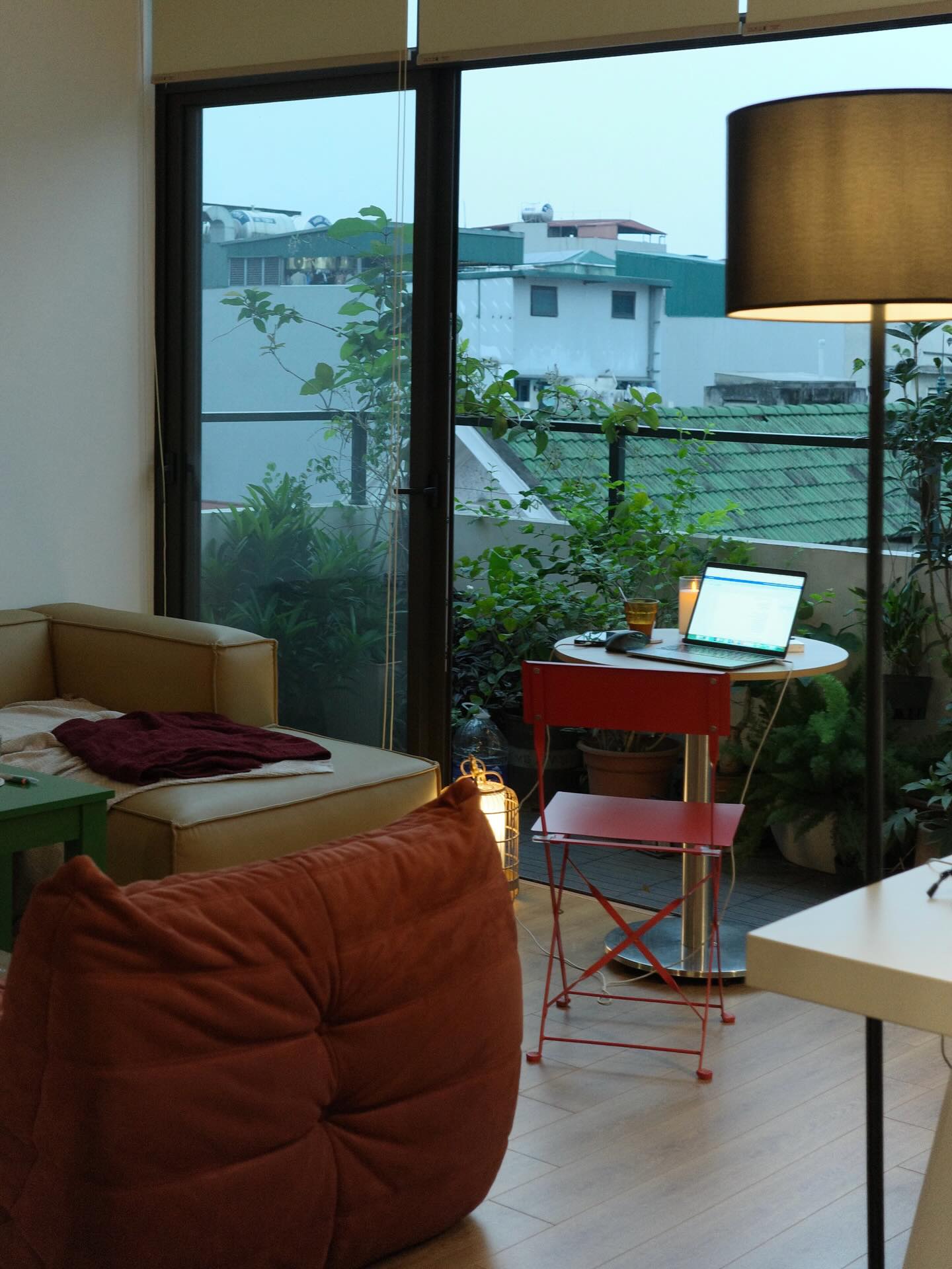 Ngắm không gian sống nghệ như quán cafe của hội chủ shop, giới nhà giàu có gu, nghệ sĩ Việt- Ảnh 40.