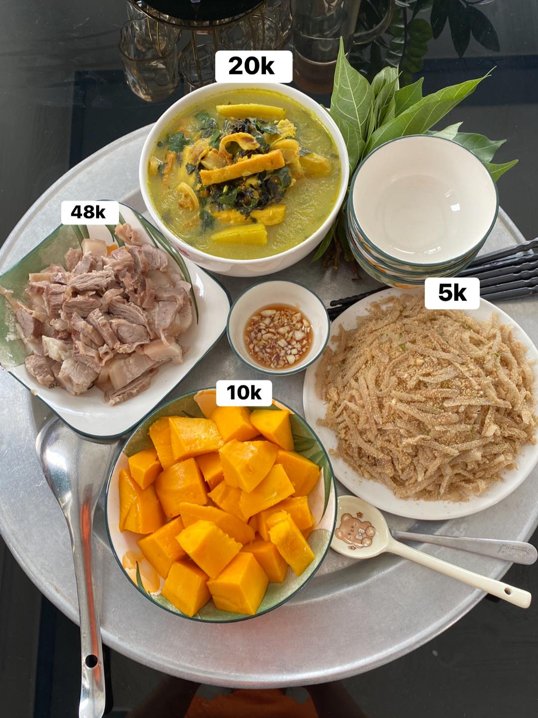 Chỉ với 100k, mẹ đảm Ninh Bình "cân" hết bữa ăn cho gia đình 5 người khiến hội chị em rần rần xin bí kíp- Ảnh 3.