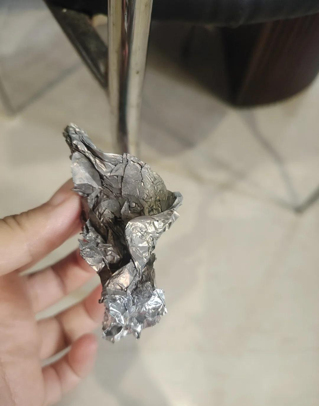 Mẹ tôi không mua thêm chất tẩy nào suốt nhiều năm: 8 mẹo dọn dẹp giúp căn nhà 10 năm tuổi lúc nào cũng như mới - Ảnh 10.