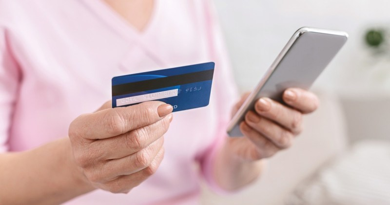 Công an cảnh báo khẩn tất cả người dân mua hàng điện máy giá rẻ trên MXH: xuất hiện thủ đoạn lừa đảo mới - Ảnh 1.