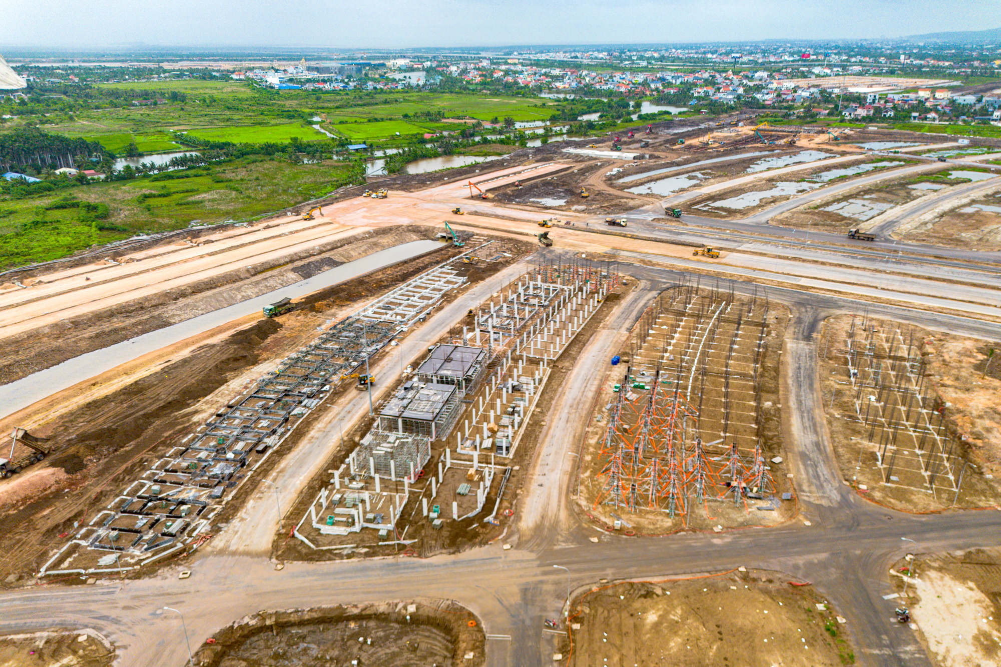 Toàn cảnh khu đô thị hơn 23.000 tỷ của Vinhomes, nằm giữa trung tâm công nghiệp và cảng biển tỷ đô- Ảnh 7.