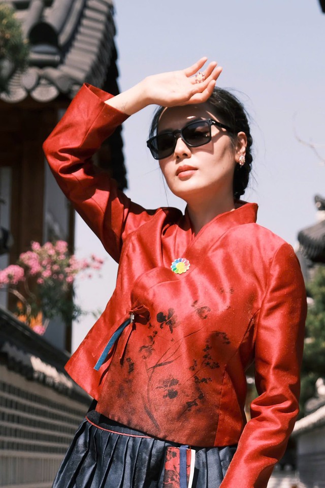 Phương Linh tuổi 42: Sắc vóc trẻ trung, sống như phú bà nhàn tản- Ảnh 2.