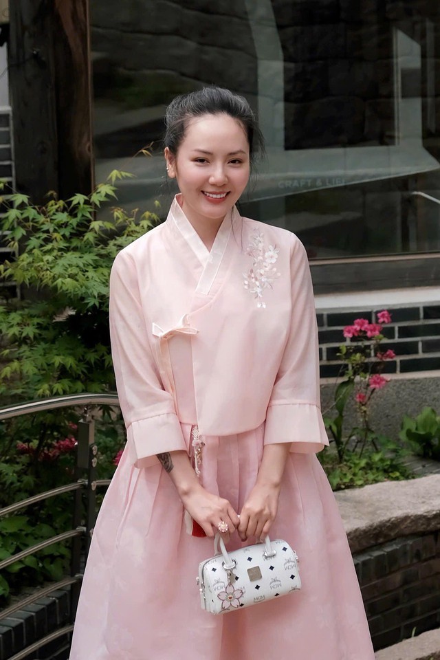 Phương Linh tuổi 42: Sắc vóc trẻ trung, sống như phú bà nhàn tản- Ảnh 5.
