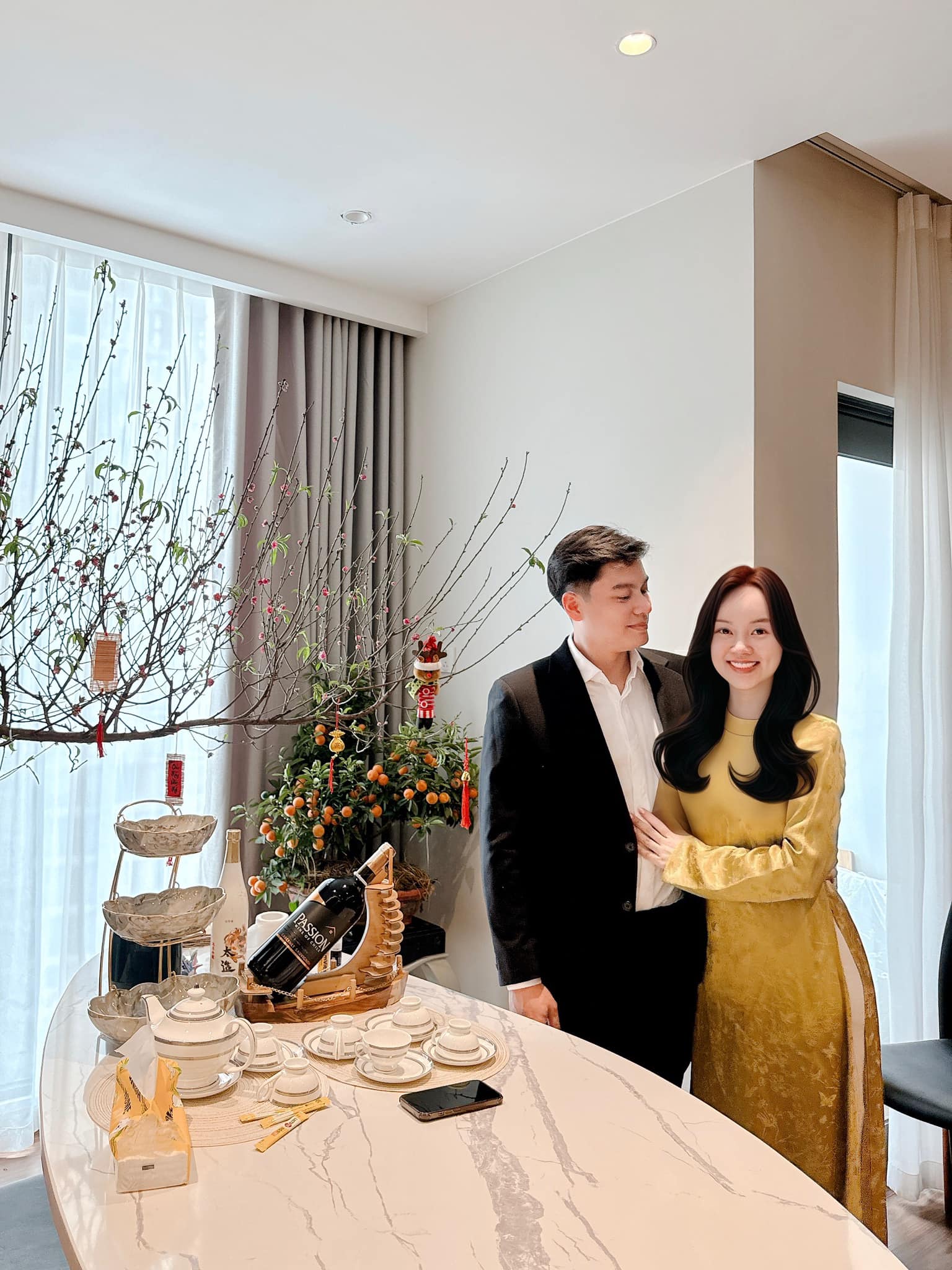 Mỹ nhân Việt từng mang bụng bầu vào chùa ở ẩn, giờ đã sinh con thứ 3: Viên mãn với chồng hiện tại, giàu có khó tả- Ảnh 2.