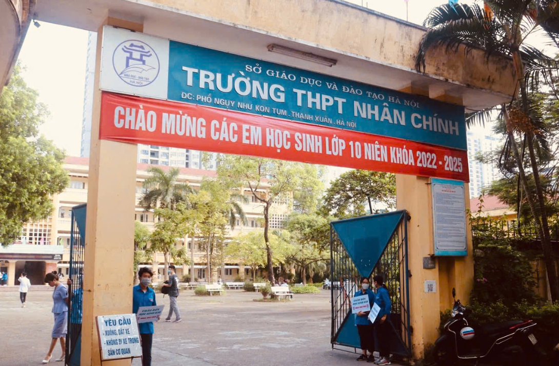 Trường THPT lấy điểm cao nhất khu Thanh Xuân, Hà Nội đang đập đi xây lại, học sinh sắp tới sẽ được học trường mới cực xịn!- Ảnh 1.