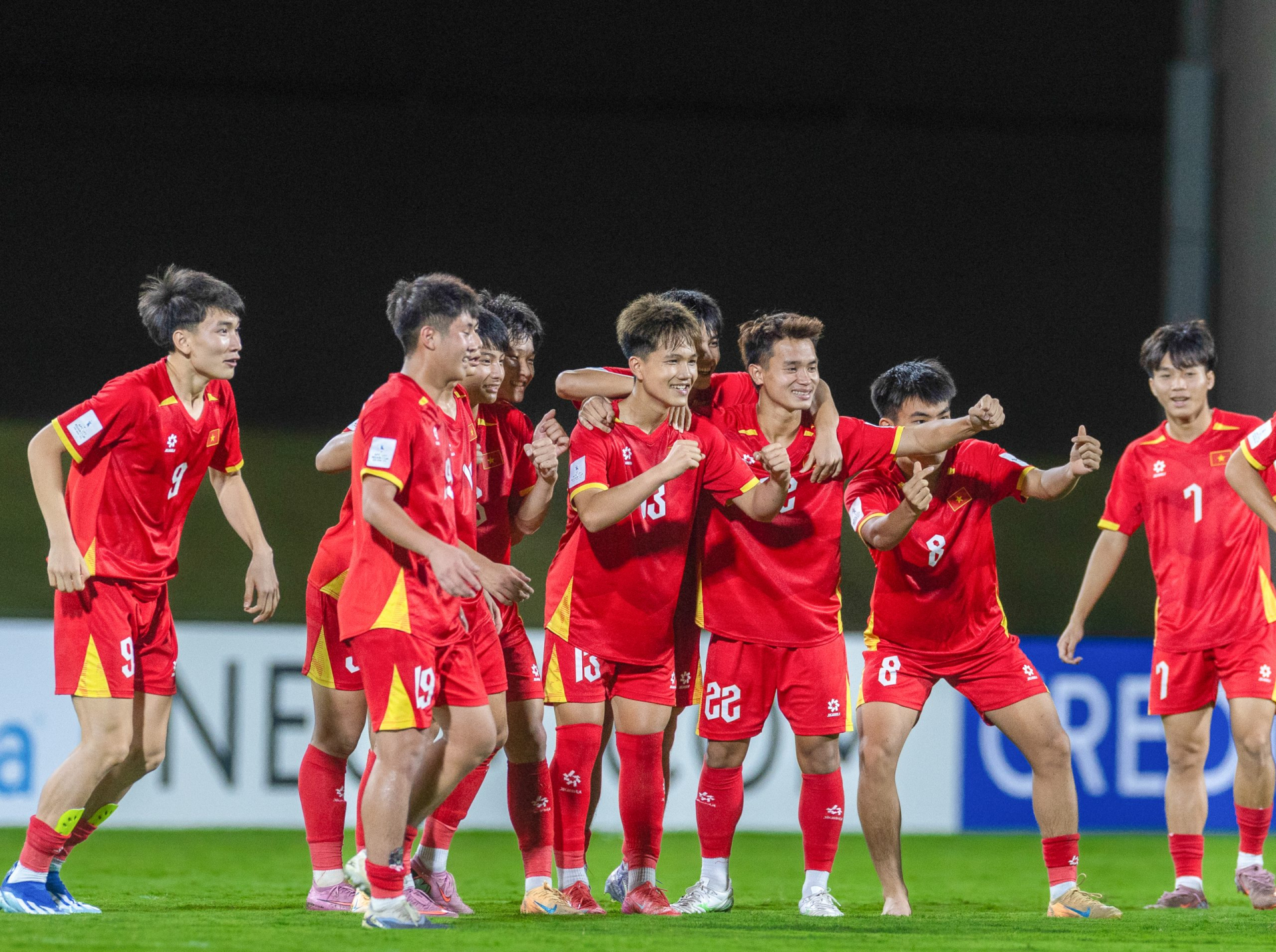 U17 Việt Nam được thưởng nóng sau kỳ tích giành vé dự World Cup 2026- Ảnh 1.